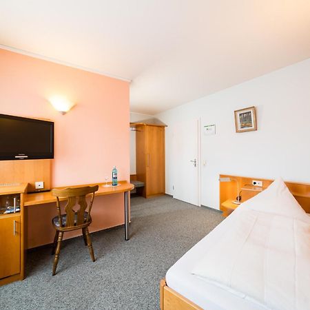 Hotel Restaurant Vater Rhein Woerth am Rhein Værelse billede
