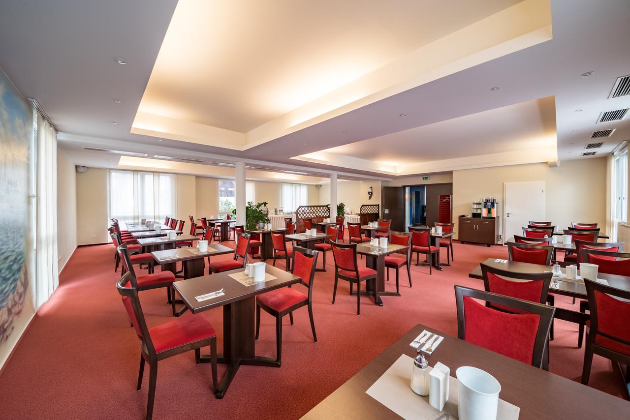 Hotel Restaurant Vater Rhein Woerth am Rhein Eksteriør billede